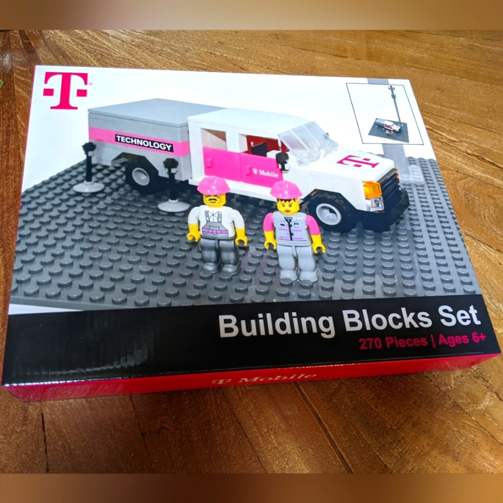 NIB T-Mobile Building Blocks Set